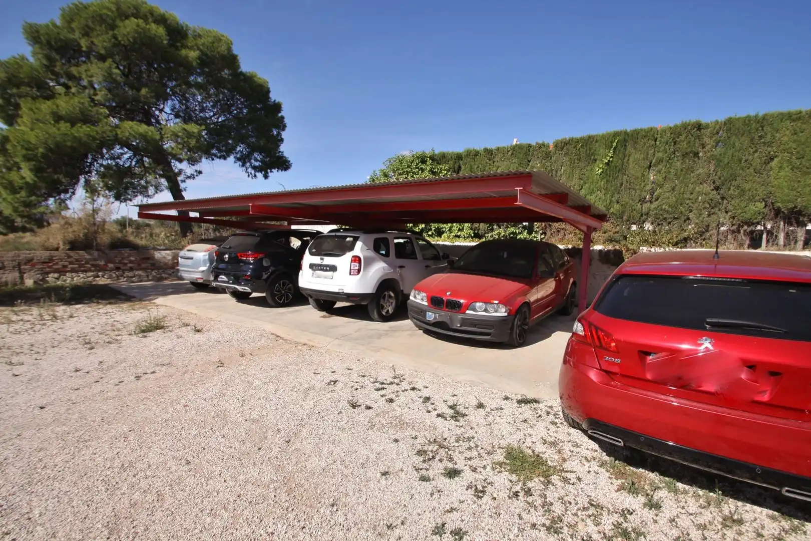 Aparcament de Casa o xalet en venda en Novelda amb Jardí privat i Piscina