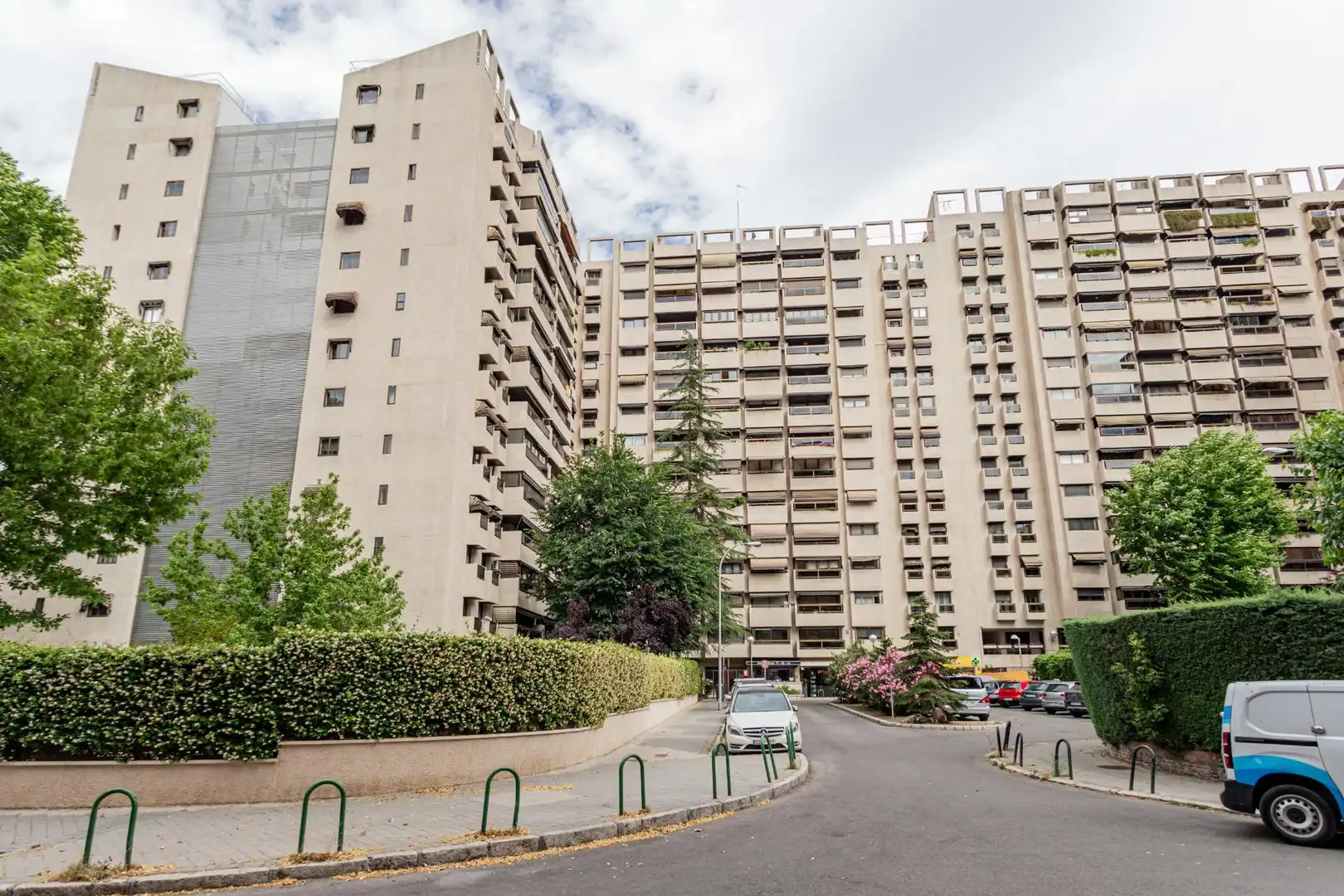 Vista exterior de Piso en venta en Madrid con Aire acondicionado, Calefacción y Jardín privado