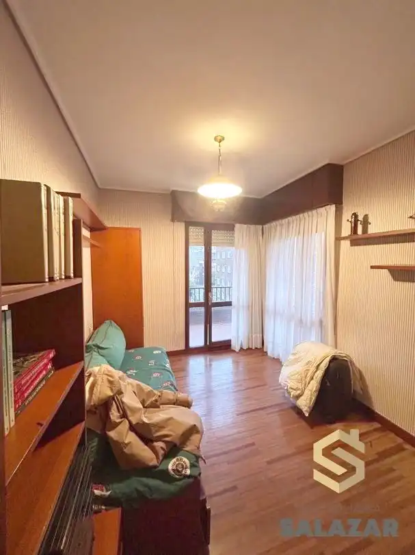 Habitación de Piso de alquiler en Bilbao  con Calefacción, Jardín privado y Terraza