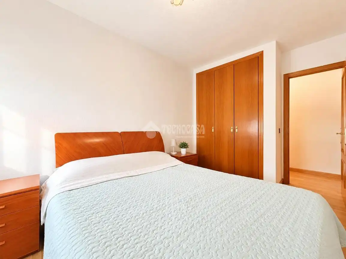 Dormitori de Pis en venda en Madrid amb Aire condicionat i Calefacció