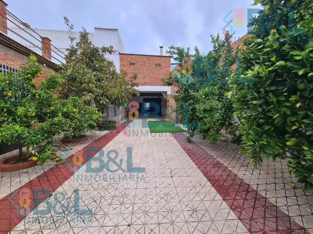 Vista exterior de Casa o chalet en venta en Gibraleón con Terraza