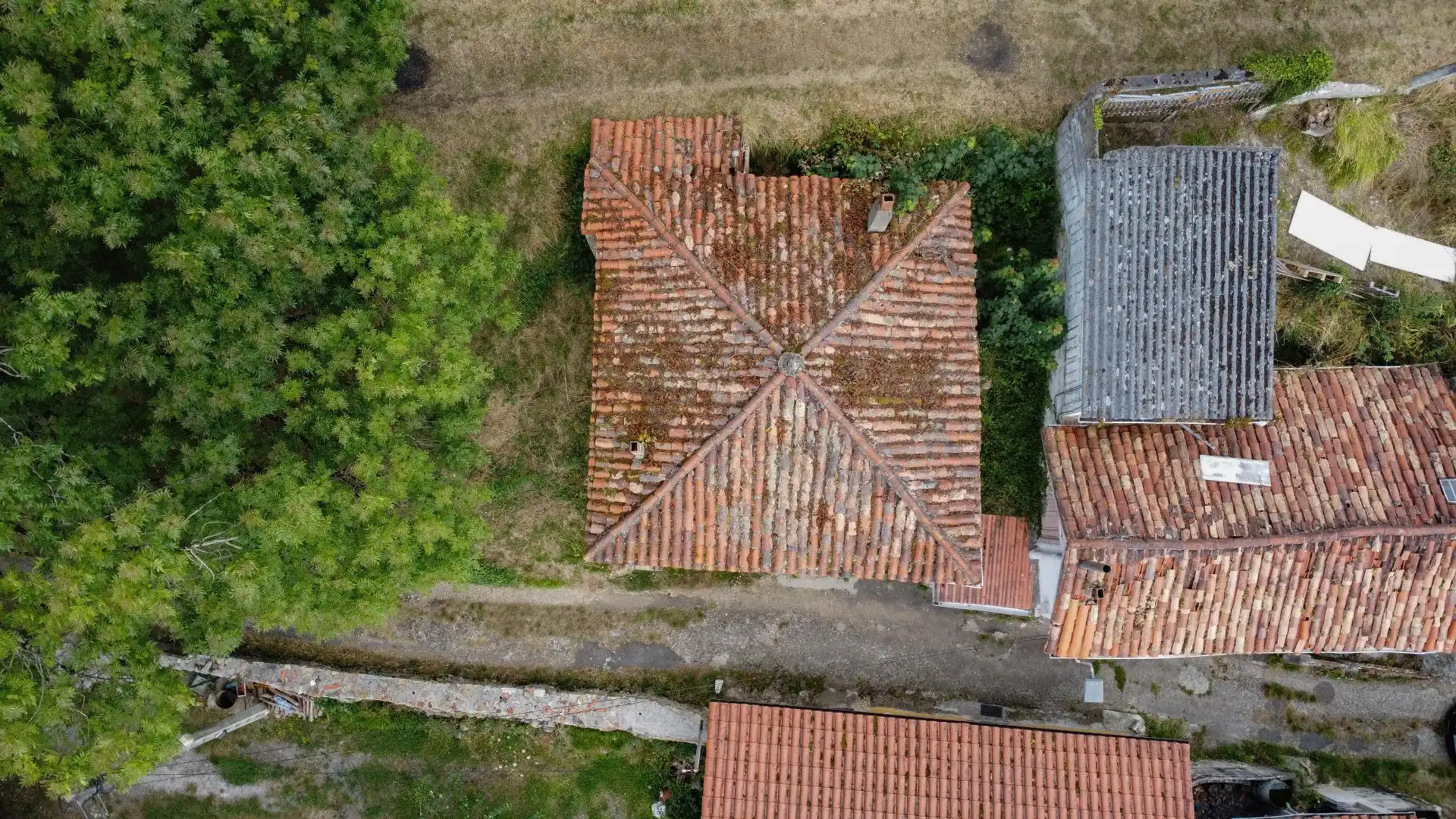 Country house zum Verkauf in Oviedo 