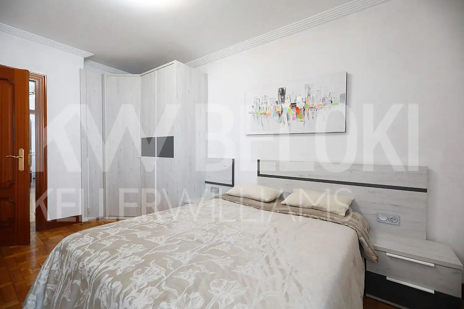 Habitación de Piso de alquiler en Donostia - San Sebastián  con Calefacción, Amueblado y Balcón