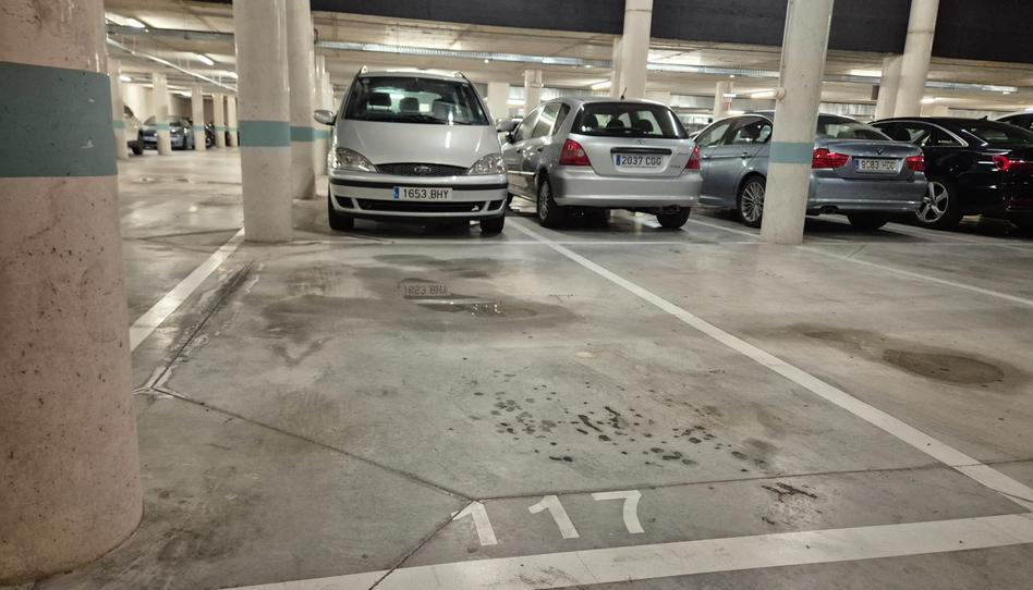 Photo 1 of Garage to rent in Calle de Sangüesa, 3, 2º Ensanche, Navarra