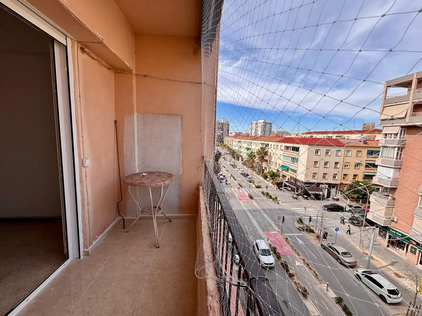 Terraza de Piso en venta en Alicante / Alacant con Balcón