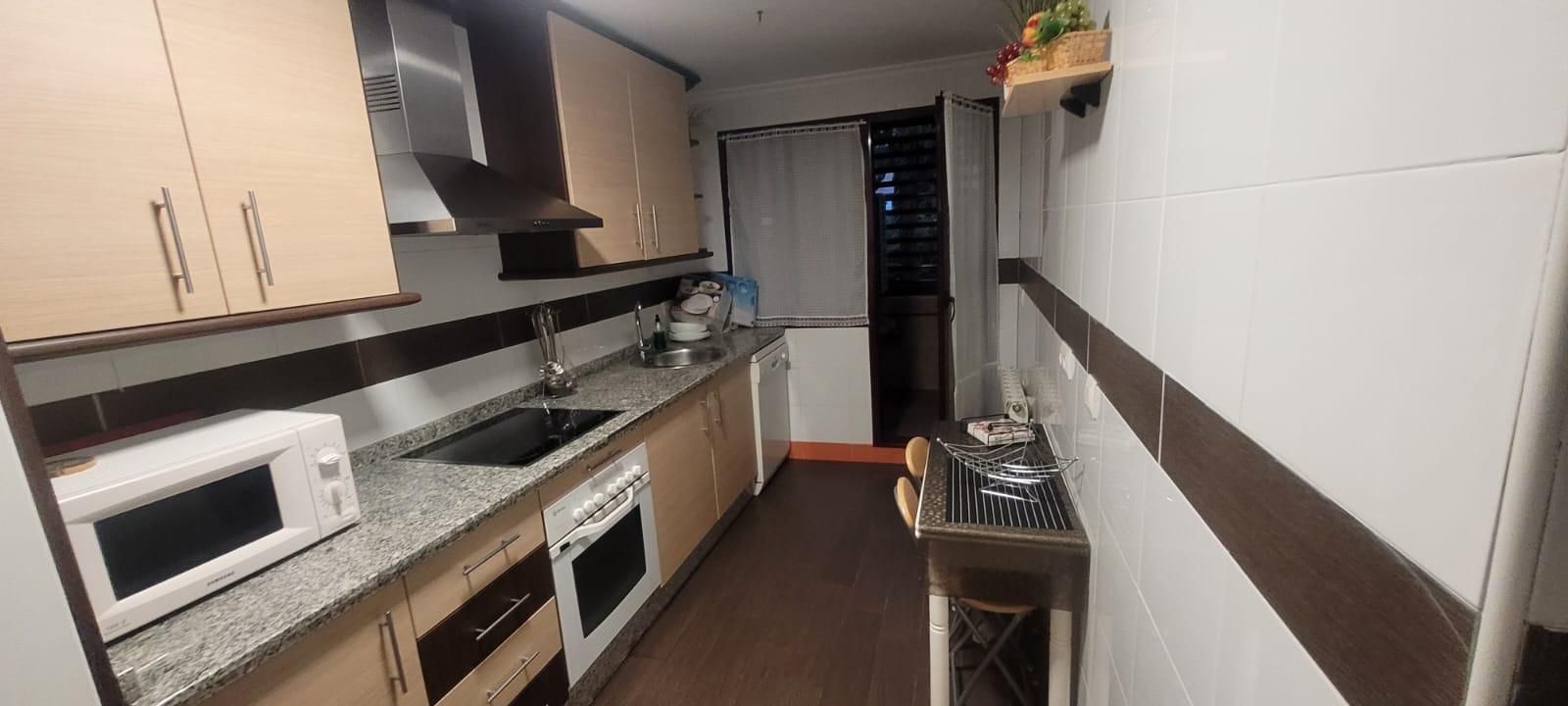 Cuina de Pis de lloguer en Cáceres Capital amb Terrassa