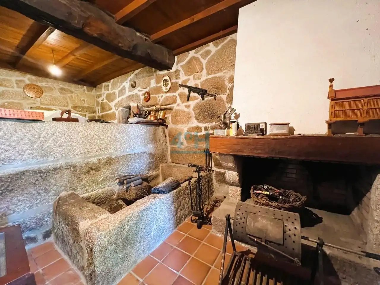 Küche von Country house zum Verkauf in San Cibrao das Viñas mit Heizung, Privatgarten und Terrasse