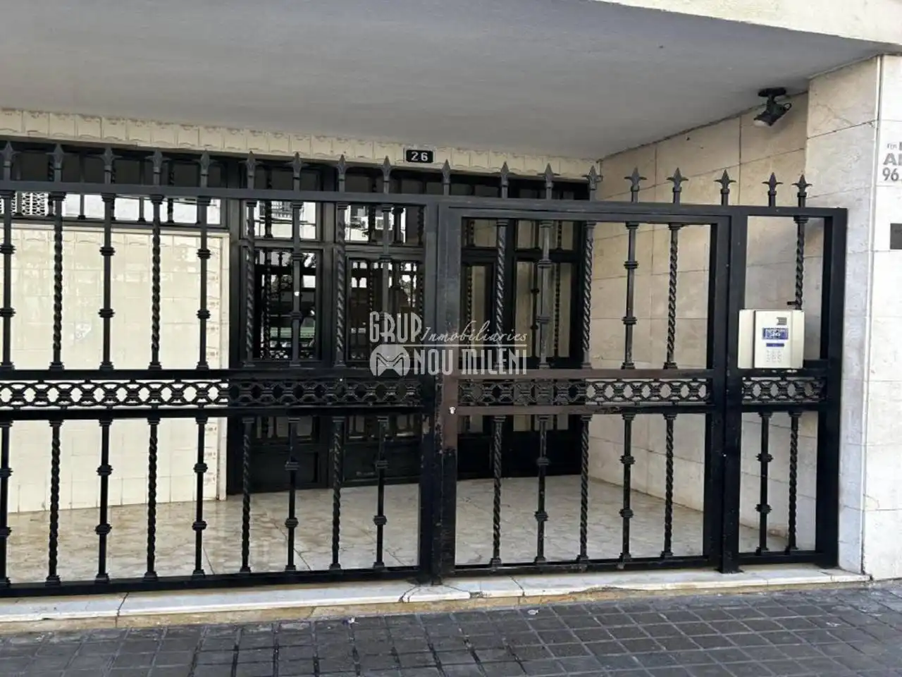 Flat for sale in Avenida albufera, 26