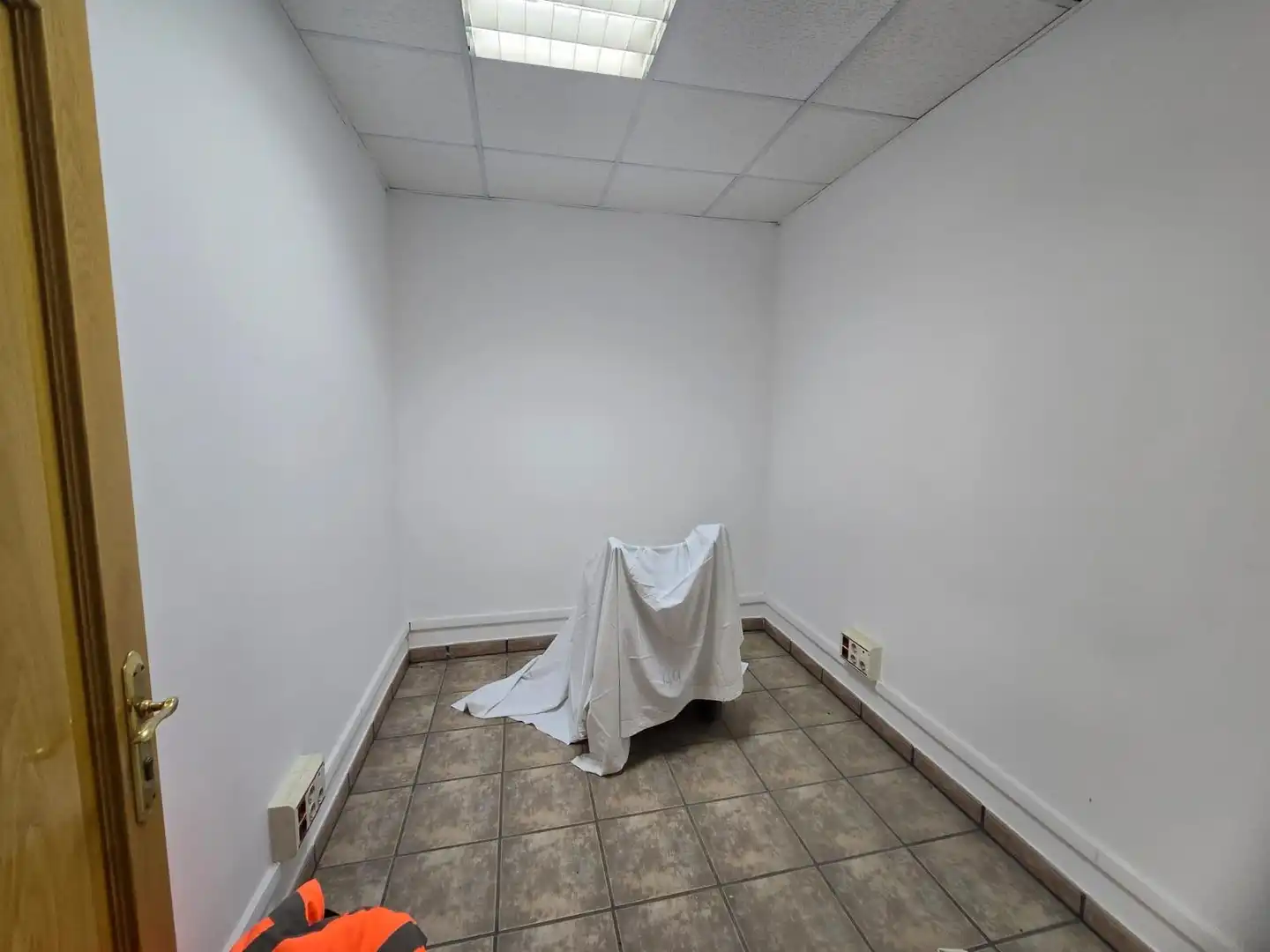 Business premises for sale in Poble, imagen 9