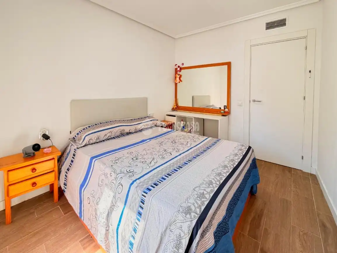 Bedroom of Flat for sale in Segovia