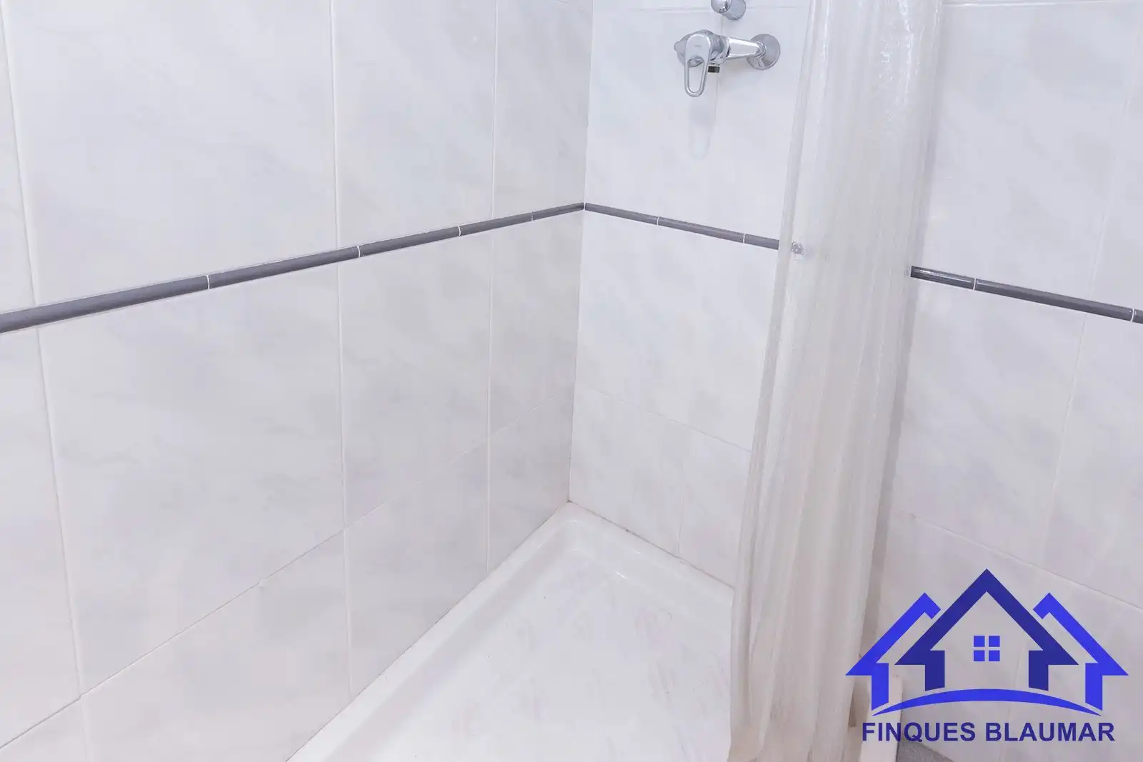 Badezimmer von Geschaftsraum zur Miete in Arenys de Mar mit Klimaanlage