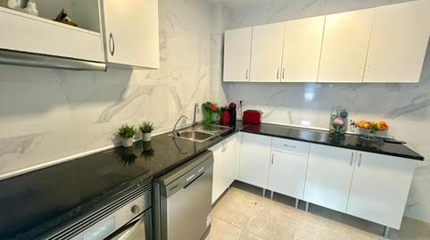 Foto 2 de Piso en venta en Los Ángeles, Alicante