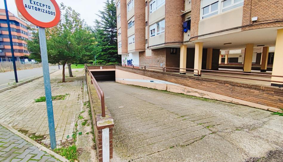 Photo 1 of Garage for sale in Plaza Buenos Aires, Pan y Guindas, Palencia
