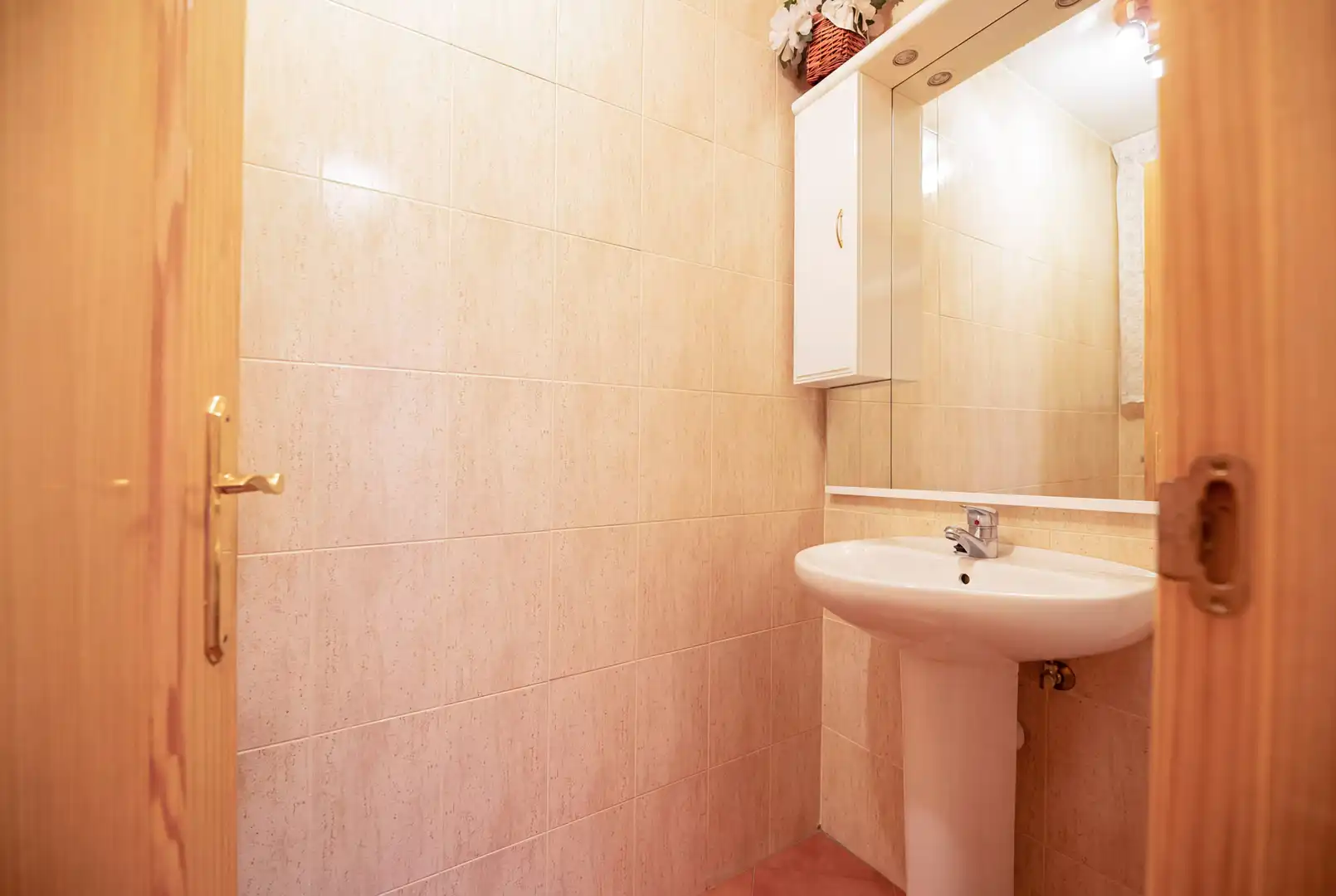 Baño de Casa adosada en venta en Alpedrete con Calefacción, Jardín privado y Trastero