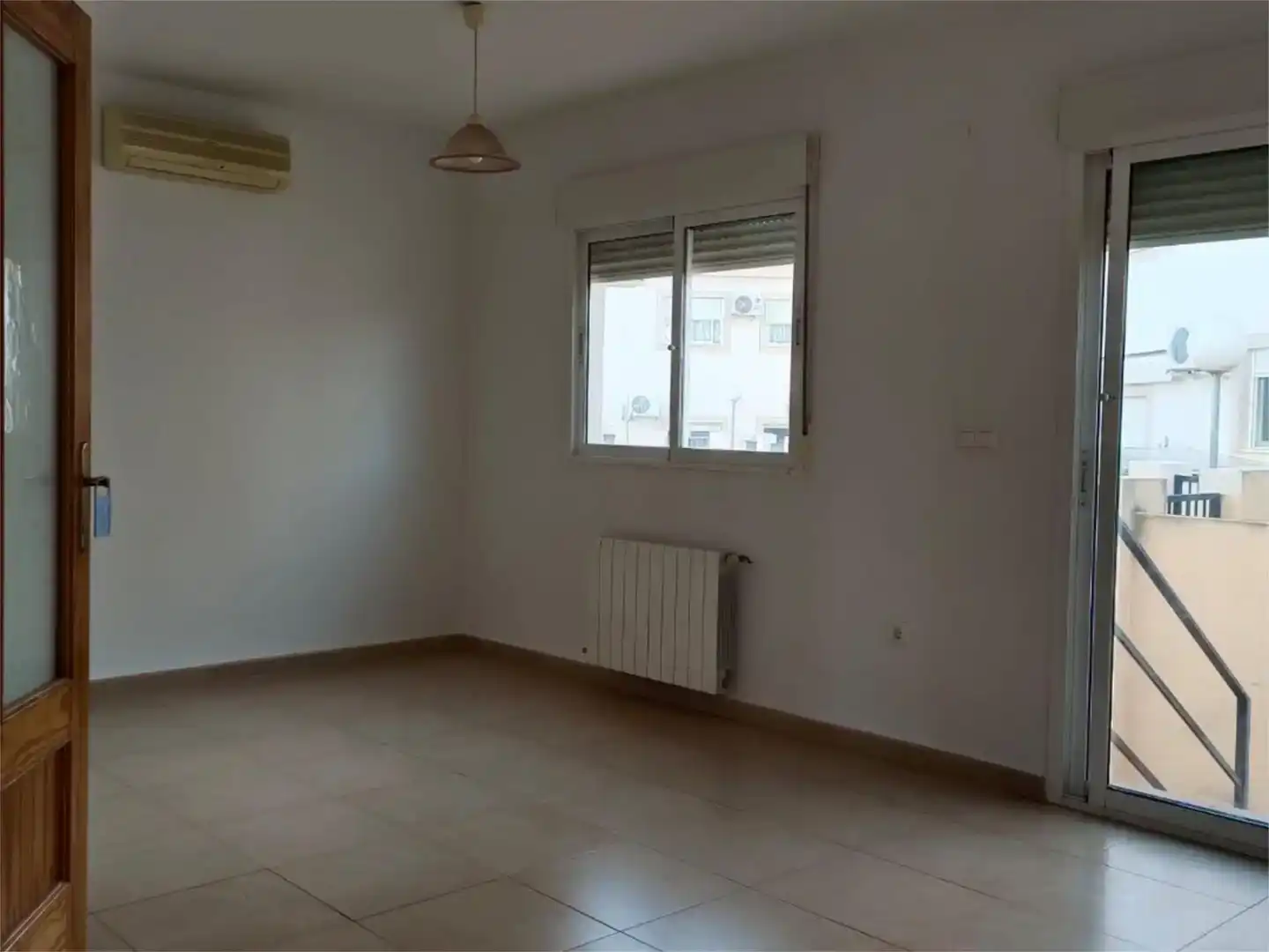Habitación de Piso en venta en La Nucia con Aire acondicionado, Jardín privado y Piscina