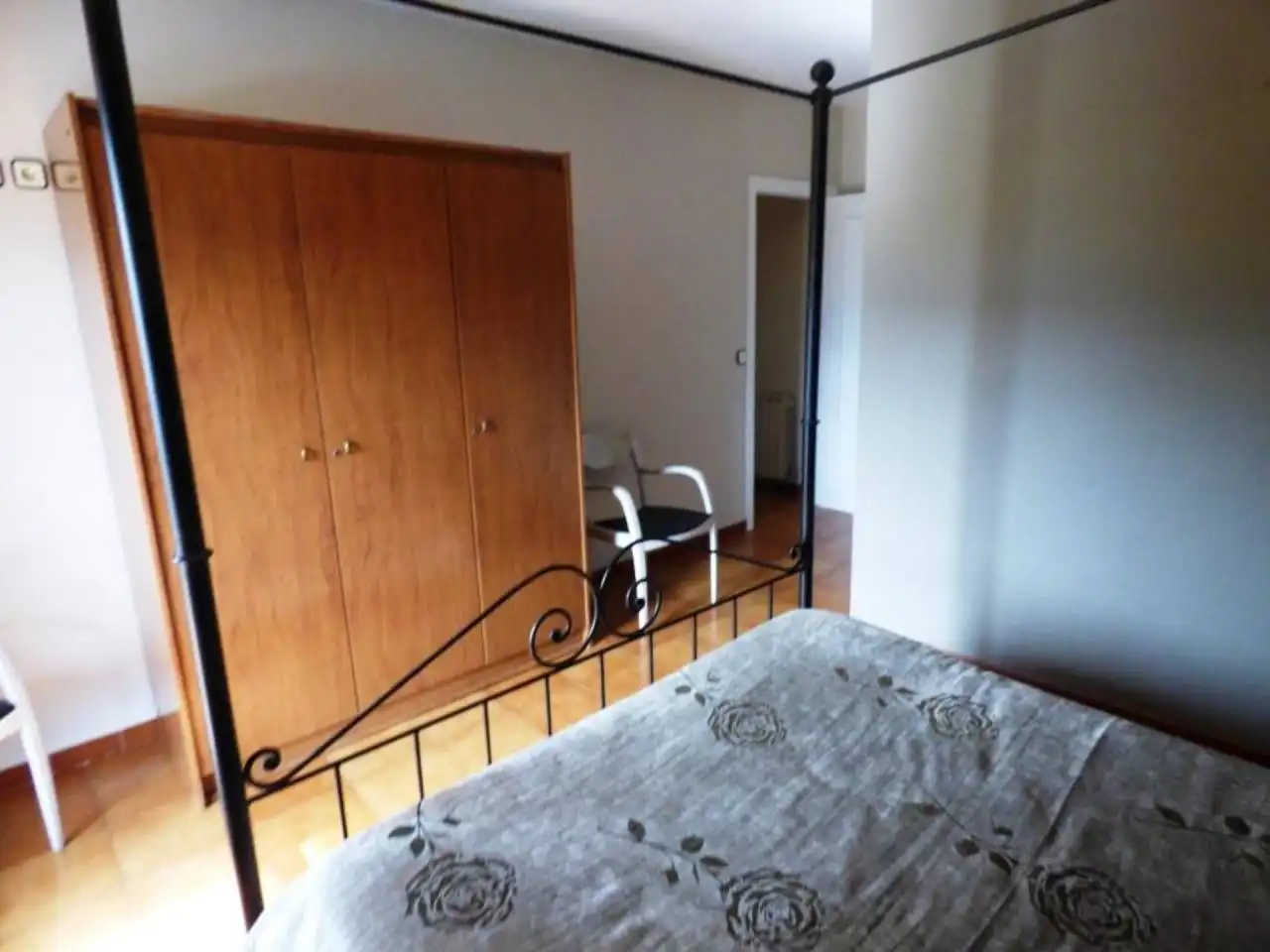 Schlafzimmer von Wohnung zur Miete in Bellver de Cerdanya mit Möbliert und Balkon