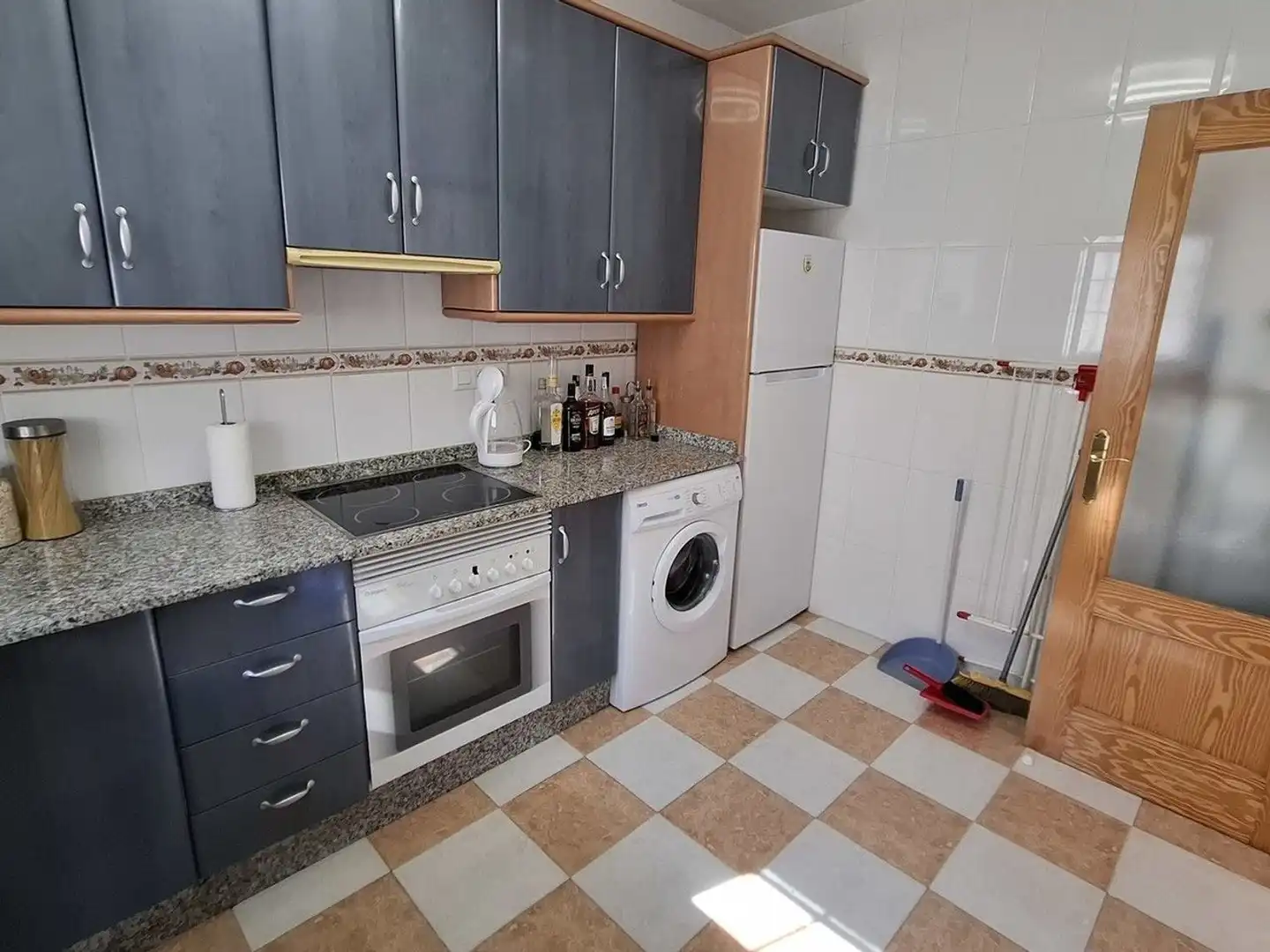 Cuina de Casa adosada en venda en Los Gallardos amb Aire condicionat, Terrassa i Piscina