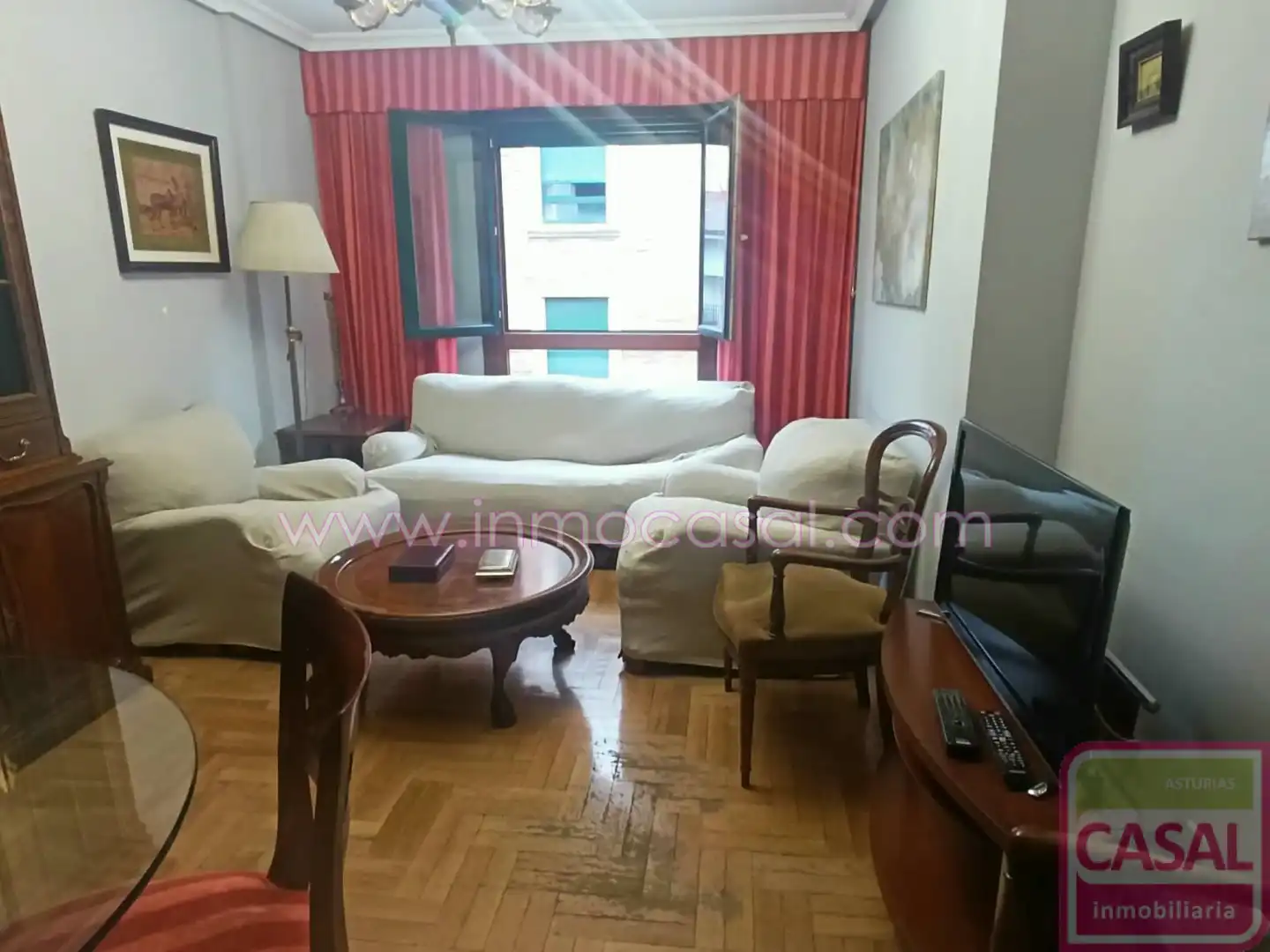 Wohnzimmer von Wohnung zur Miete in Oviedo  mit Heizung und Möbliert