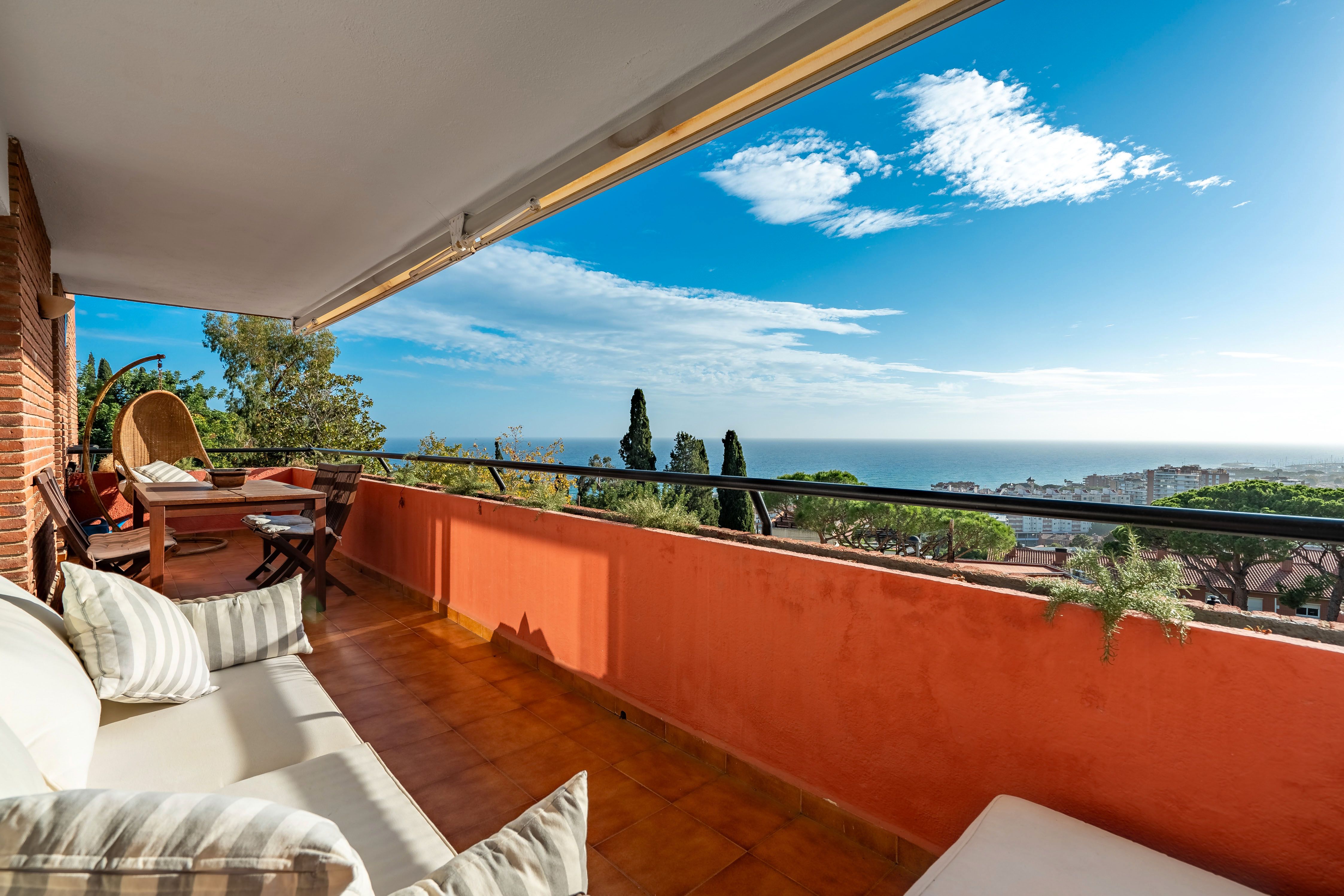 Exterior view of Flat for sale in Caldes d'Estrac  with Air Conditioner, Heating and Parquet flooring