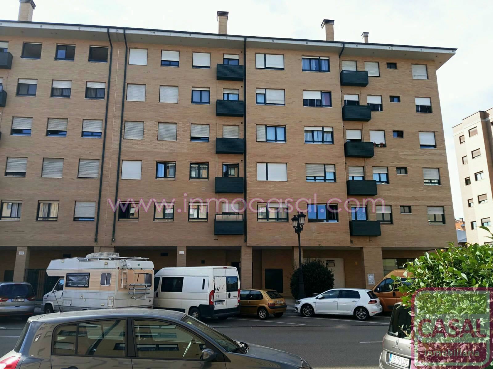Exterior view of Flat to rent in Oviedo   with Heating, Storage room and Furnished