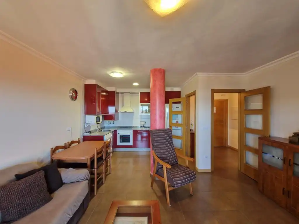 Cuina de Apartament en venda en Boiro amb Calefacció, Parquet i Terrassa