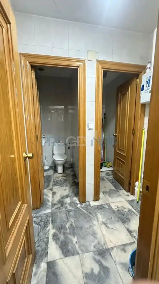 Local comercial en venda a Avenida San Mamés, imagen 4