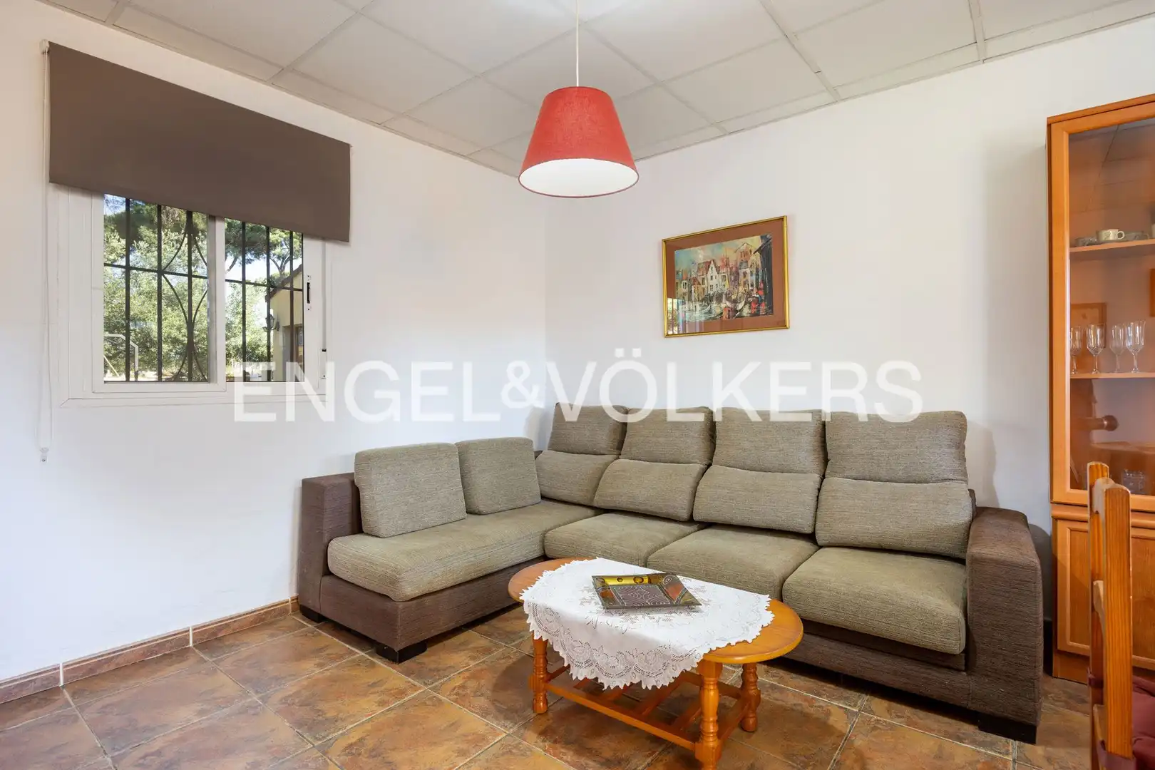 Sala d'estar de Casa o xalet en venda en Chiclana de la Frontera amb Calefacció, Jardí privat i Terrassa