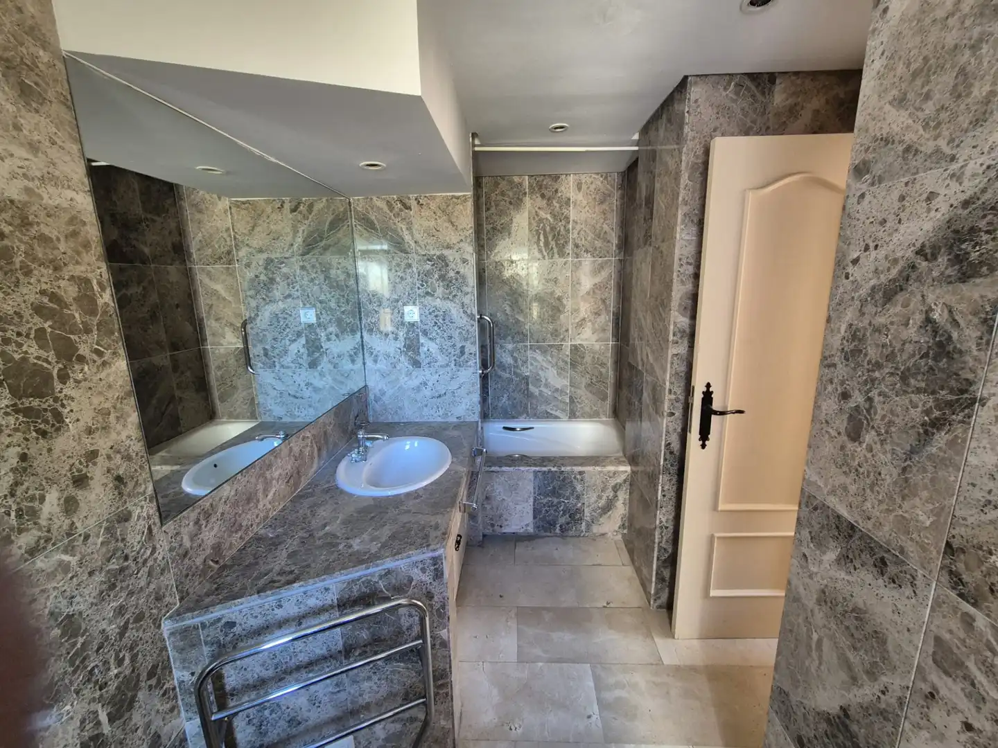 Flat for sale in Calle Atamaria Norte, La Manga Club