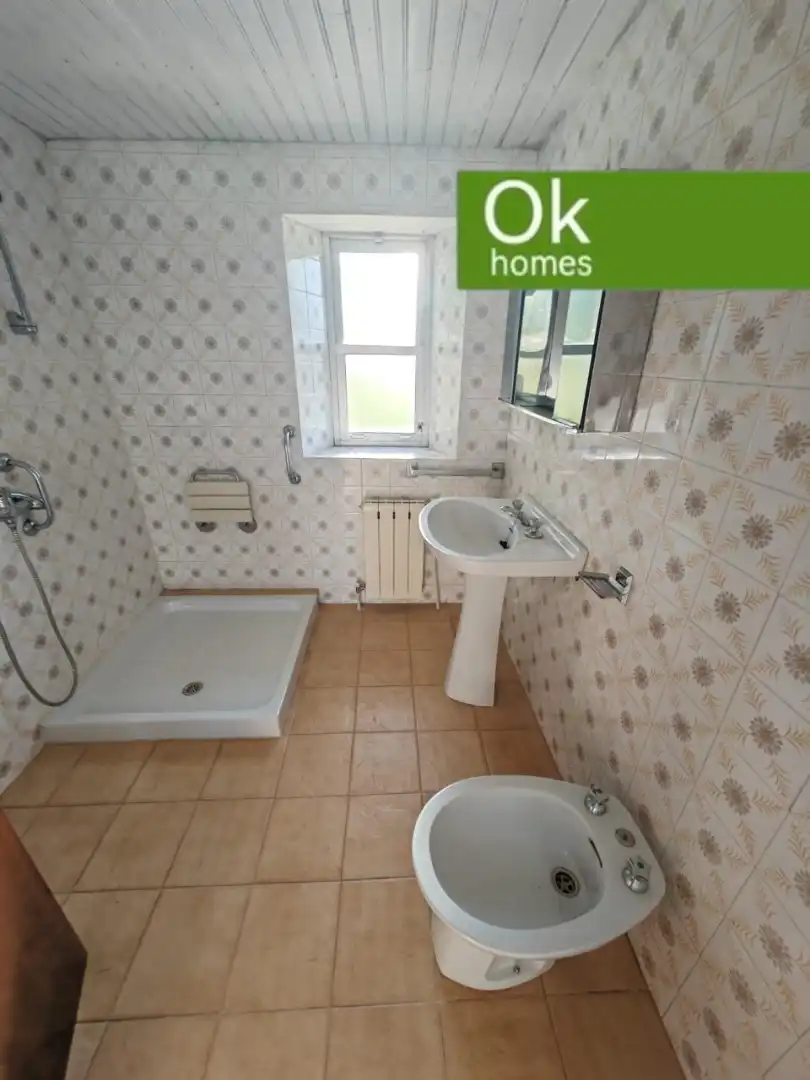 Baño de Casa o chalet en venta en Aranga con Calefacción, Jardín privado y Trastero