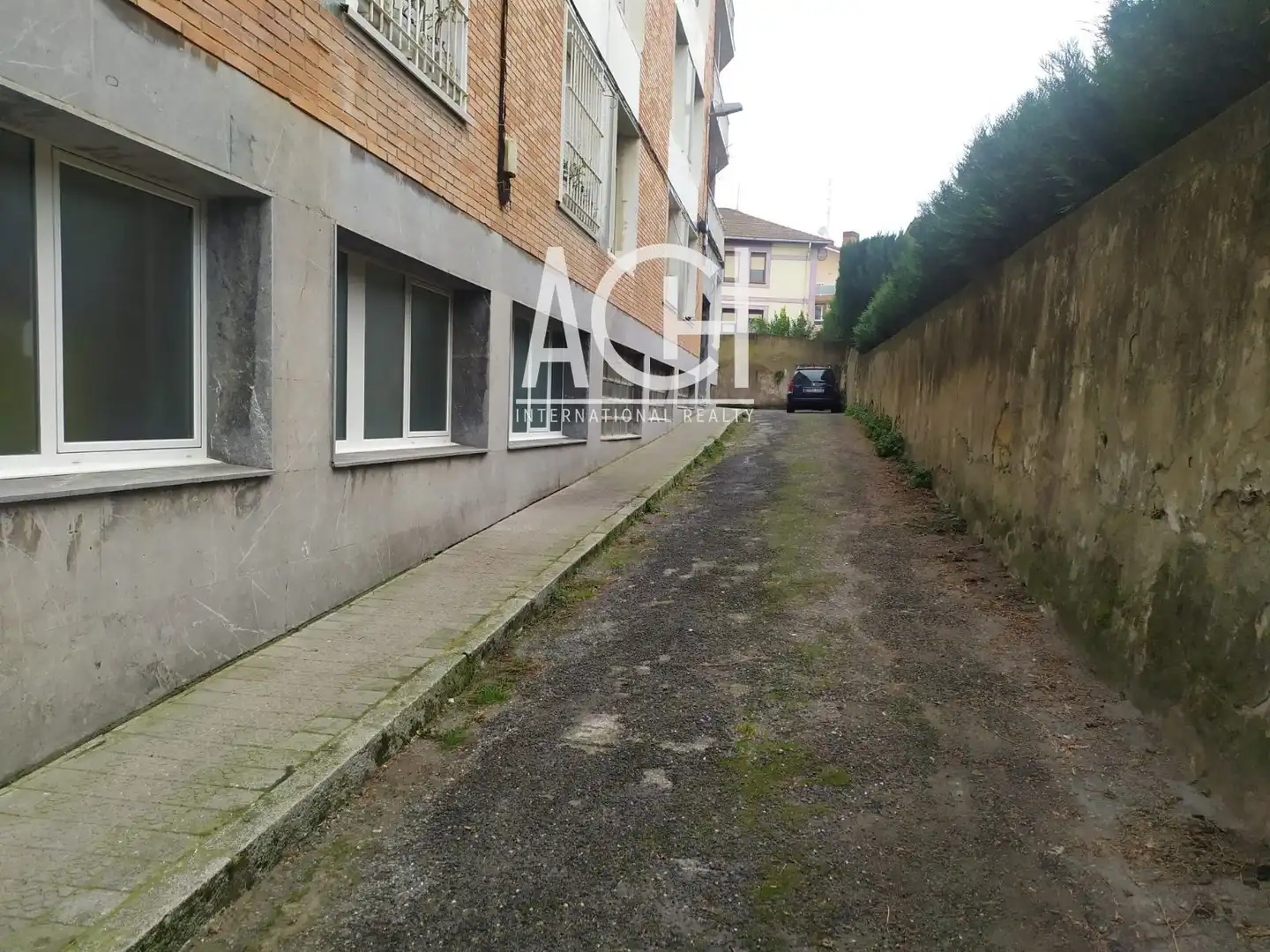 Storage room for rent in Usategui