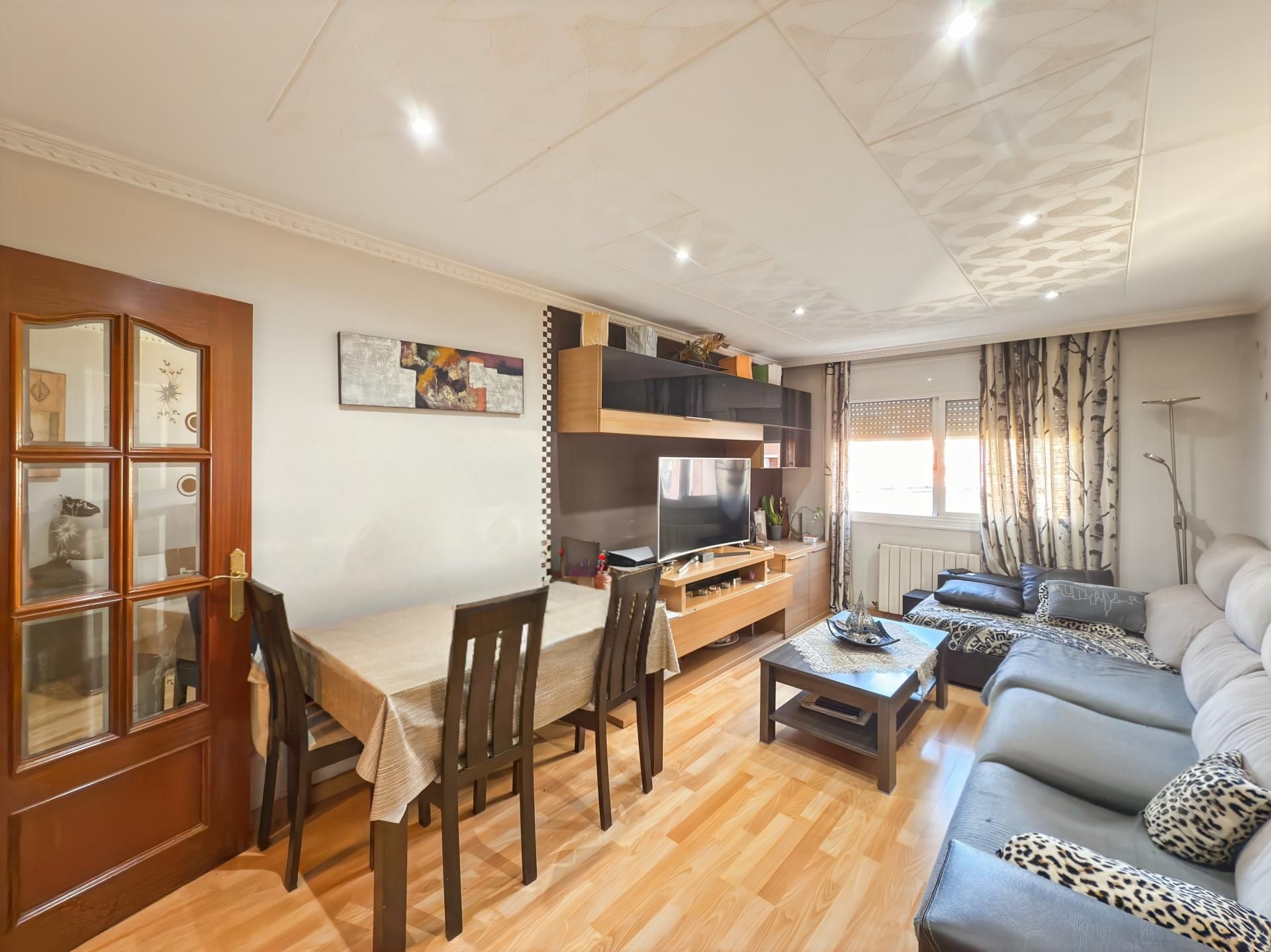 Living room of Flat for sale in Rubí