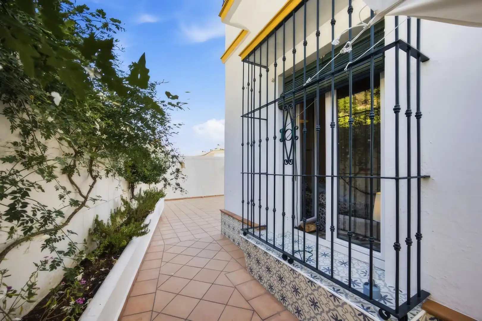 Außenansicht von Haus oder Chalet zum Verkauf in Vejer de la Frontera mit Privatgarten, Terrasse und Möbliert