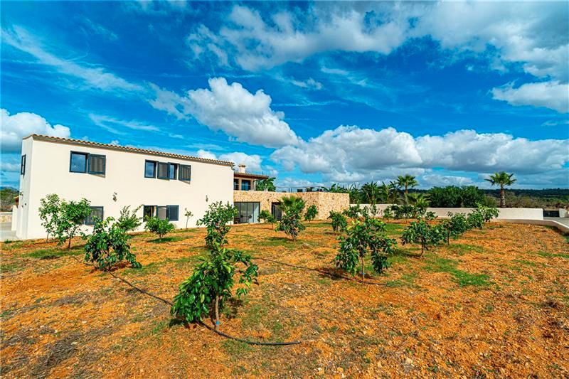 Country house for sale in Campos  with Air Conditioner, Heating and Private garden