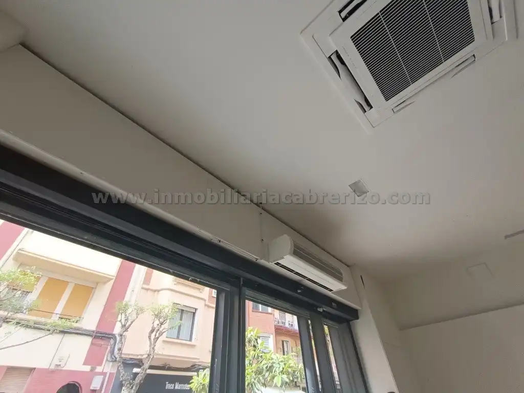 Local en venta en Calle Pilar Salarrullana, Gran Via