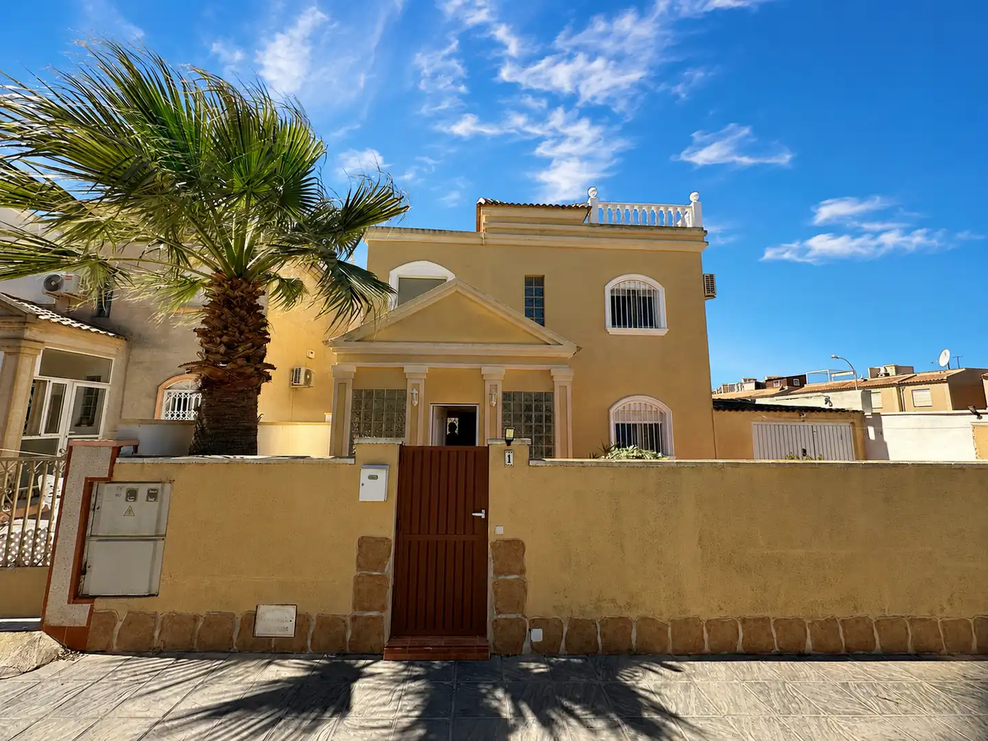 Vista exterior de Casa o xalet en venda en Torrevieja