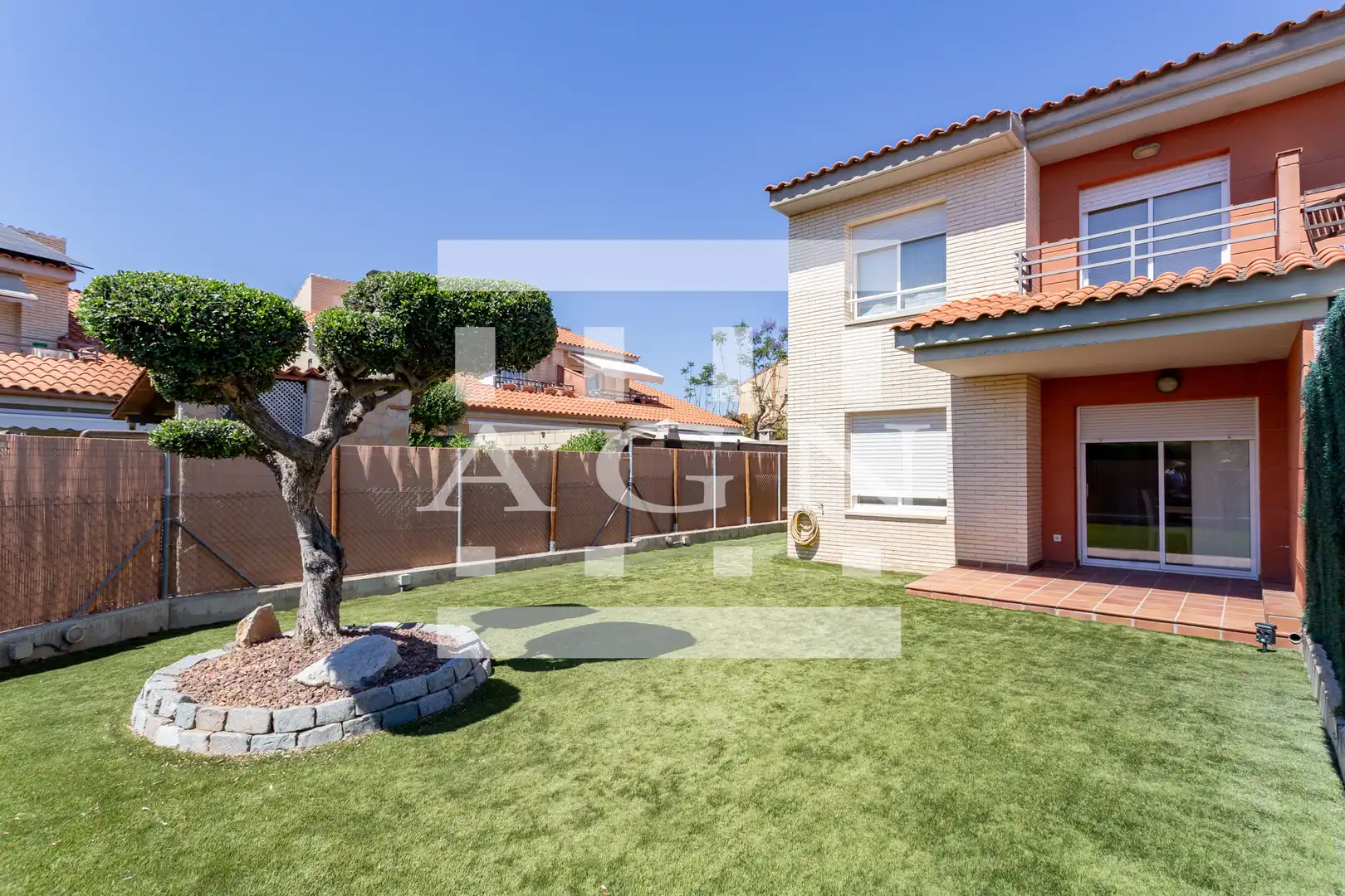 Garten von Einfamilien-Reihenhaus zum Verkauf in Cambrils mit Klimaanlage, Heizung und Privatgarten