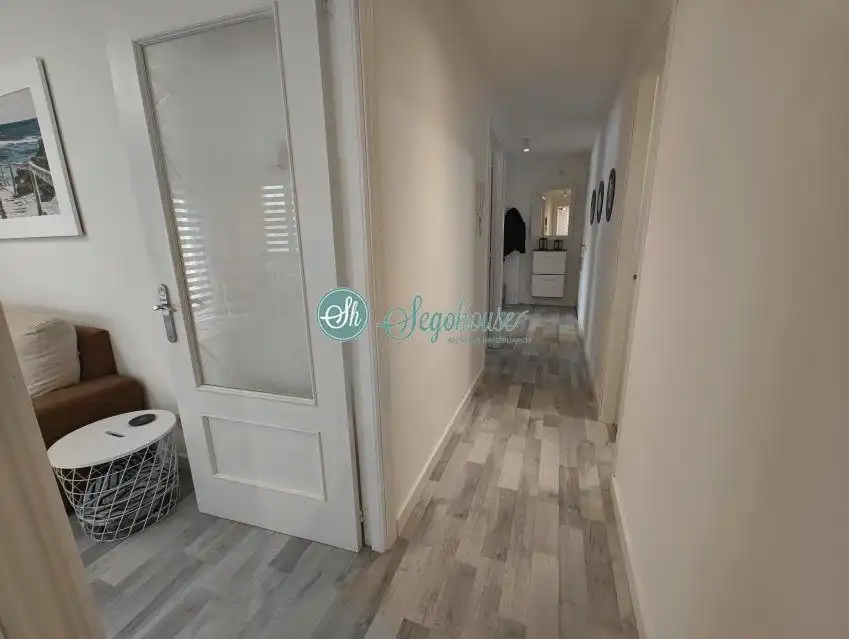 Piso en venta en Torrecaballeros con Calefacción, Terraza y Amueblado