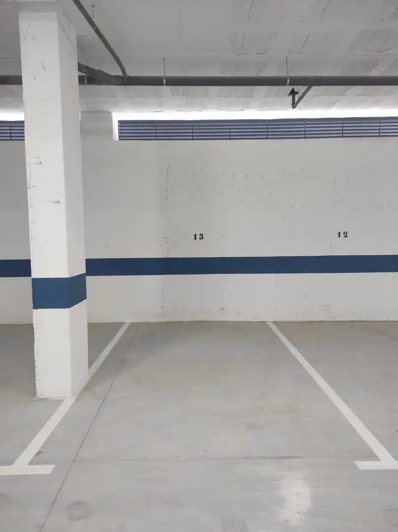 Einzelparkplatz mit Aufzug zur Miete in Calle Doctor Sierra 1, imagen 10