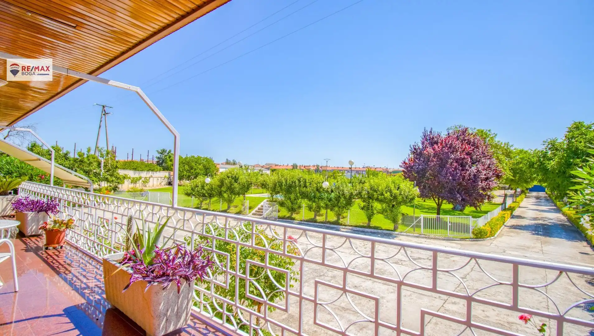 Terrassa de Casa o xalet en venda en Oyón-Oion amb Aire condicionat, Jardí privat i Parquet