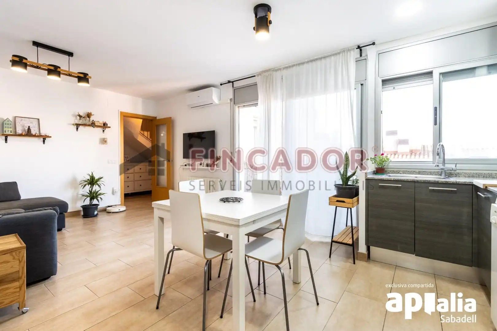 Dúplex amb terrassa en venda a Carrer de les Tres Creus, imagen 10