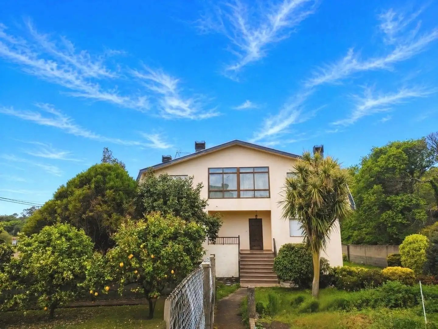 Vista exterior de Casa o chalet en venta en Vigo  con Calefacción, Terraza y Balcón
