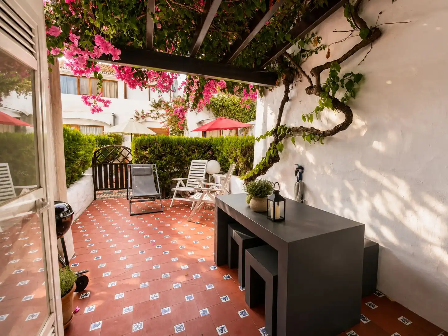 Terrasse von Wohnung zur Miete in Estepona mit Klimaanlage, Terrasse und Möbliert