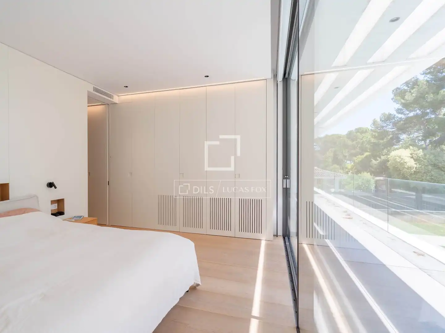Habitación de Casa o chalet en venta en Godella con Aire acondicionado, Calefacción y Jardín privado