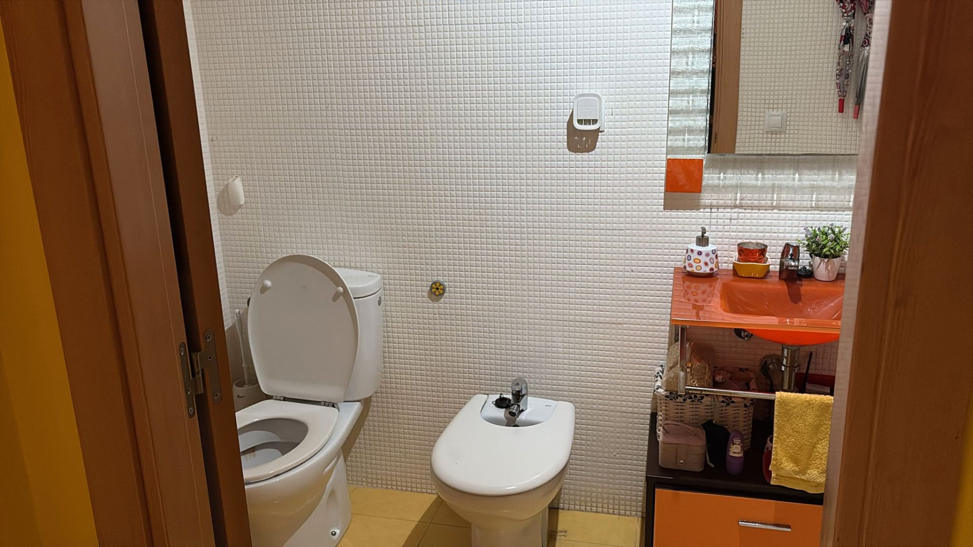 Bathroom of Flat for sale in Vandellòs i l'Hospitalet de l'Infant  with Air Conditioner, Heating and Terrace