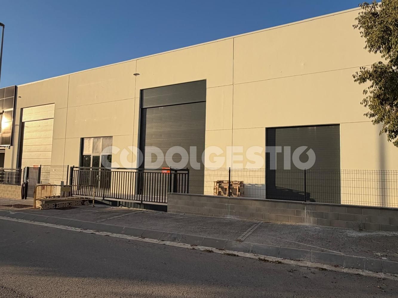 Exterior view of Industrial buildings to rent in Vic