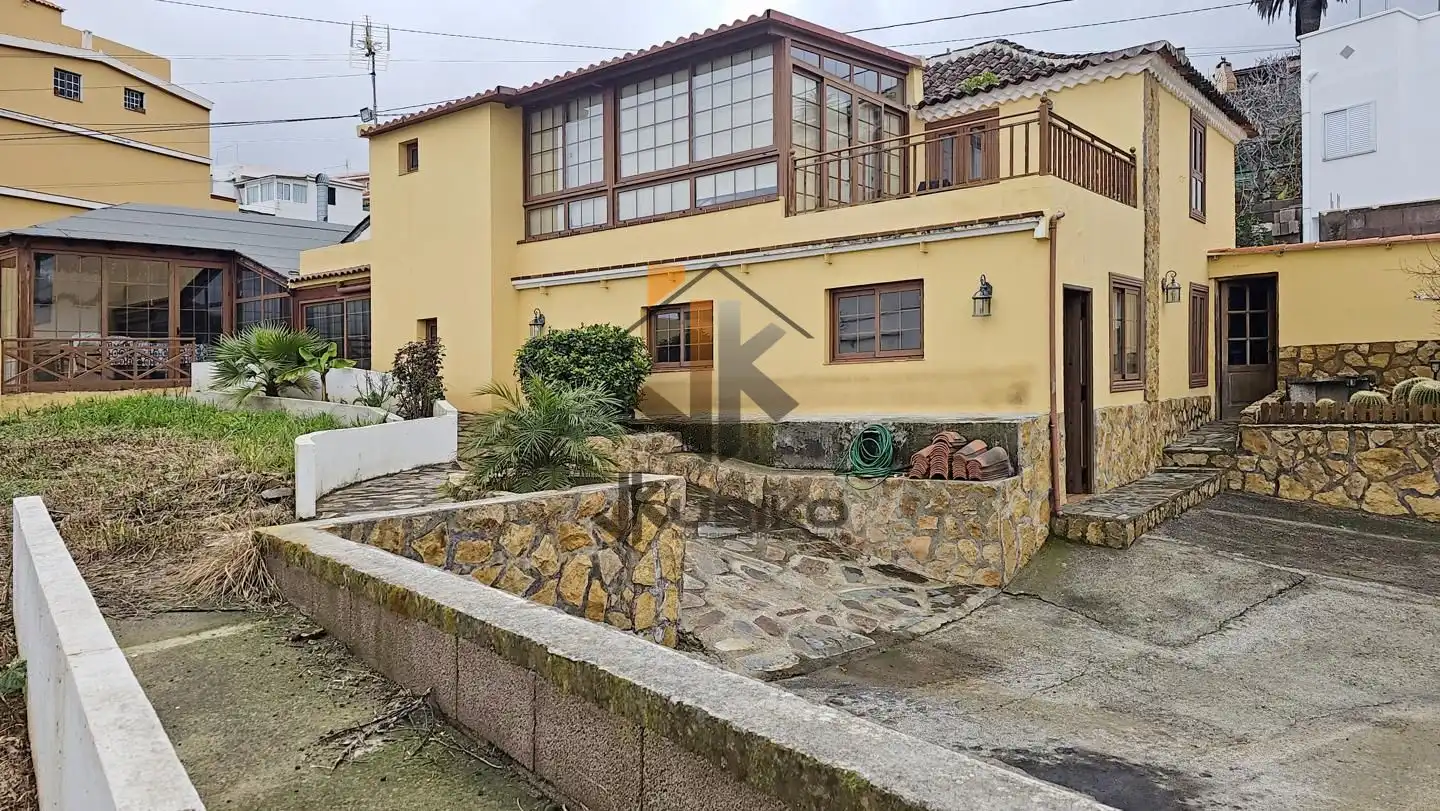 Vista exterior de Casa o chalet en venta en La Victoria de Acentejo con Jardín privado y Terraza