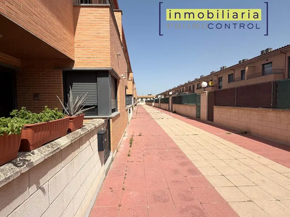 Exterior view of Detached homes for sale in Zuera  with Heating, Private garden and Terrace