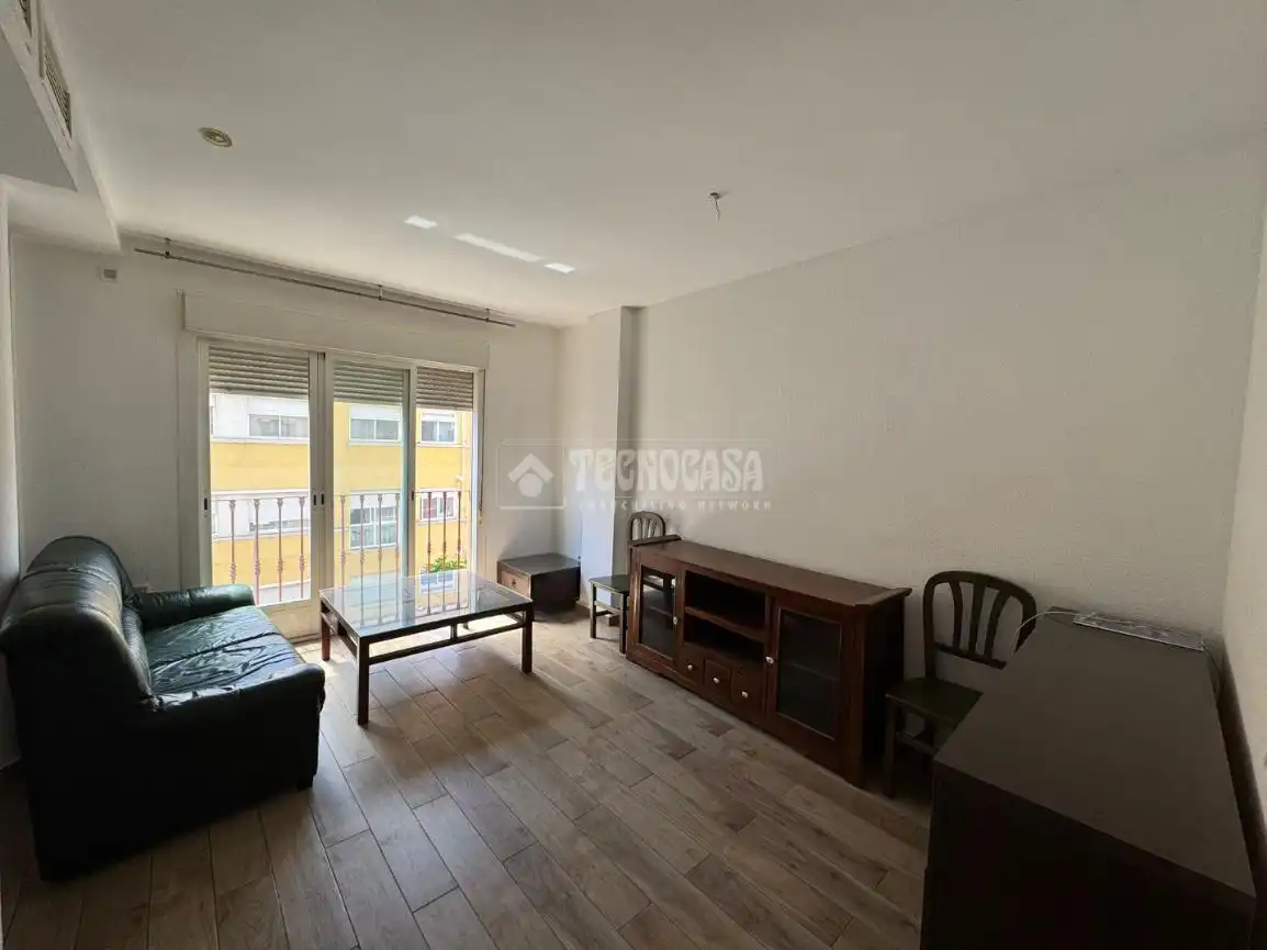 Vista exterior de Piso en venta en Badajoz