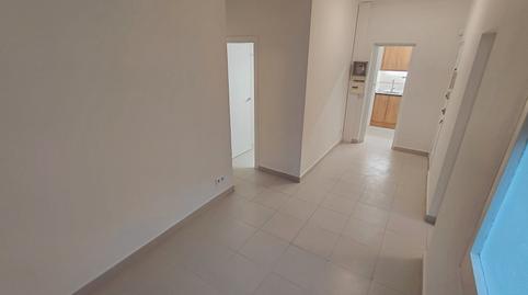 Photo 3 of Flat to rent in Carrer Dels Jocs Florals, Sants, Barcelona