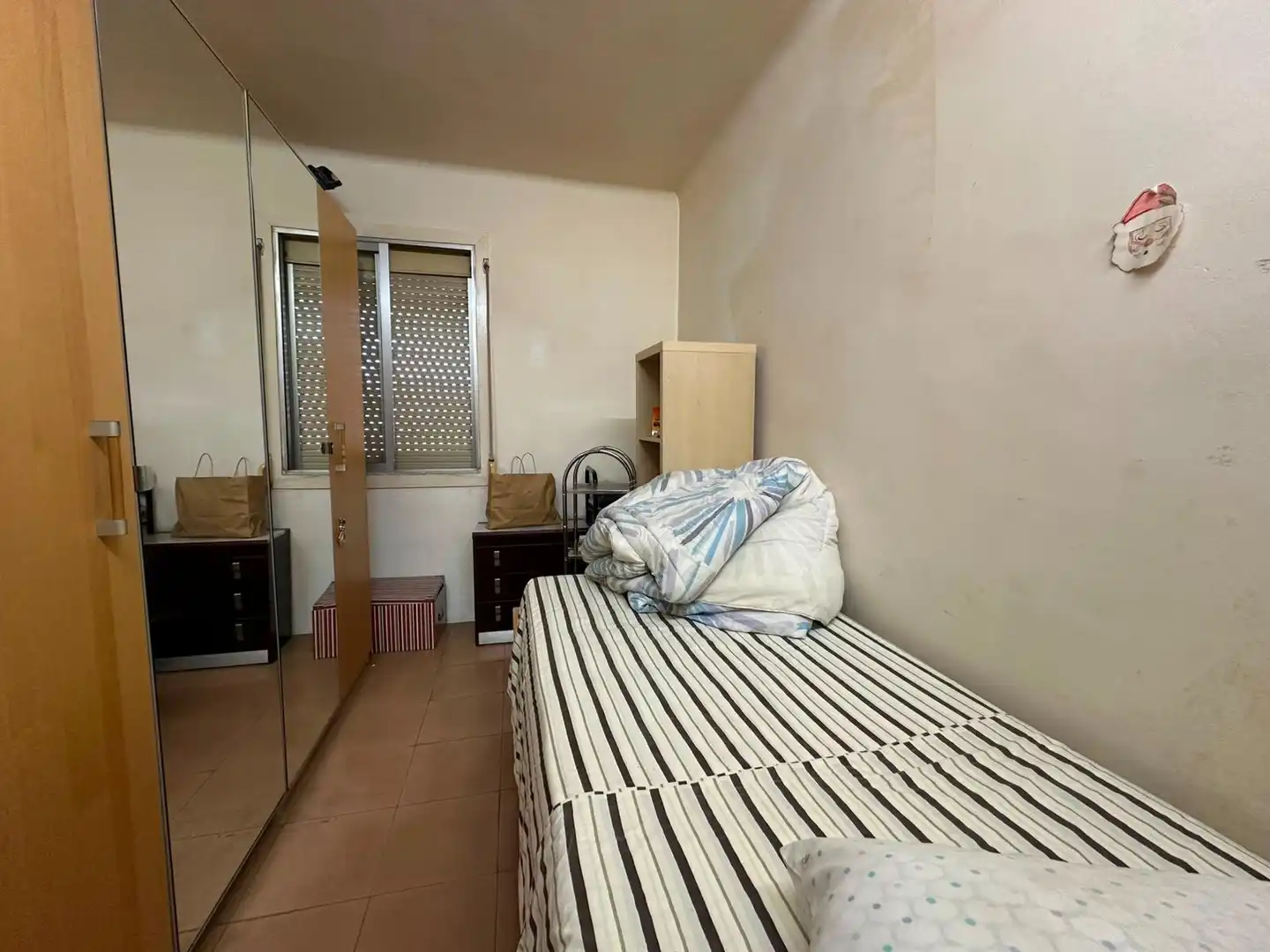 Dormitori de Apartament en venda en Barcelona amb Aire condicionat